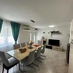 Hill, Cista Velika, Imotski Villa